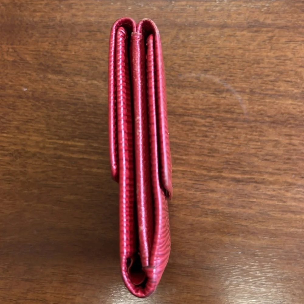 EUC Louis Vuitton Red Epi Compact Wallet